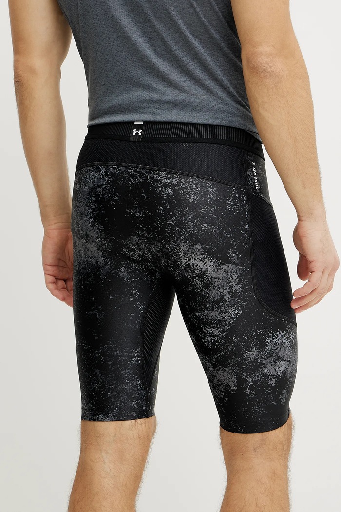Tréningové šortky Under Armour HeatGear Iso-Chill 1383778 čierna AW24