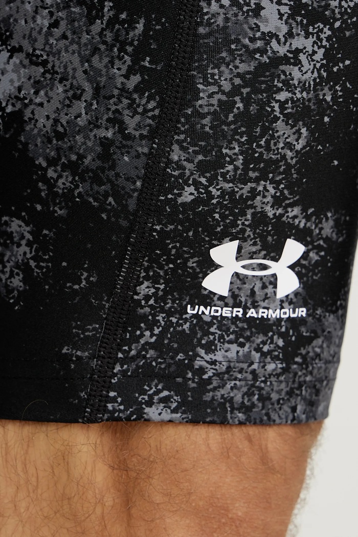 Oblečenie Tréningové šortky Under Armour HeatGear Iso-Chill 1383778 čierna