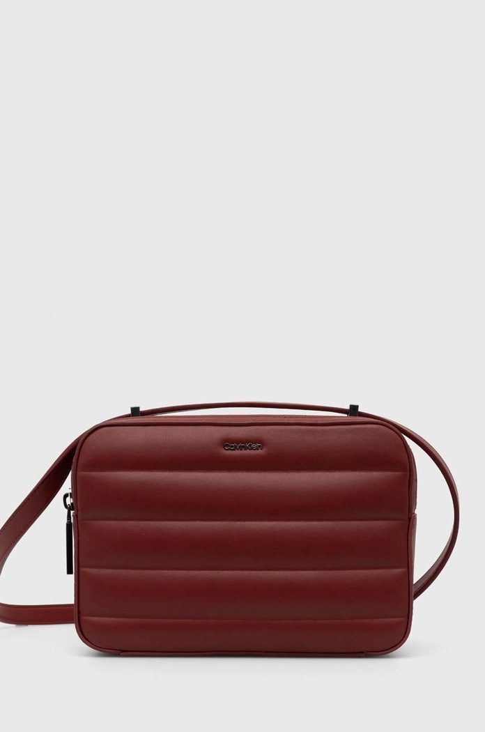 Kabelka Calvin Klein nevejde se A4 červená K60K612114