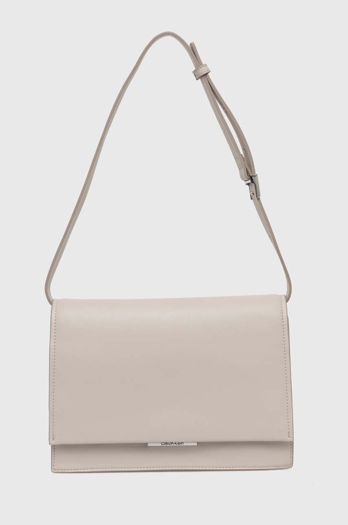 Torba Calvin Klein imitacija zrnate kože bež K60K612158