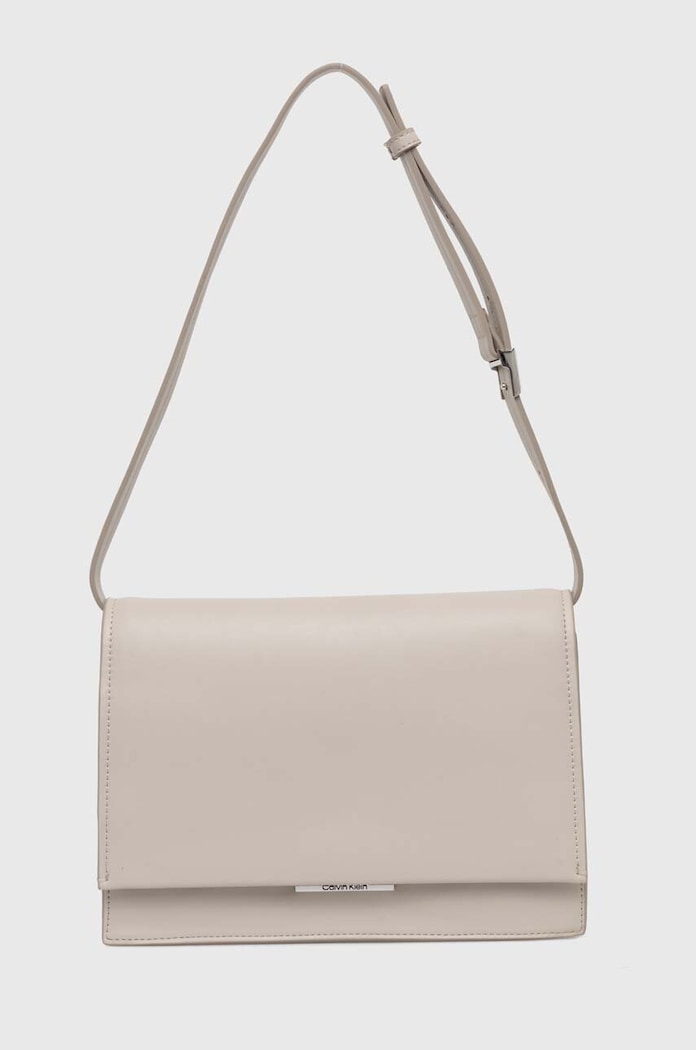 Torba Calvin Klein imitacija zrnate kože bež K60K612158