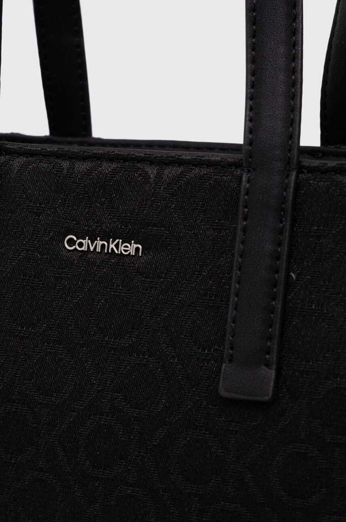 Kabelka Calvin Klein černá K60K612277