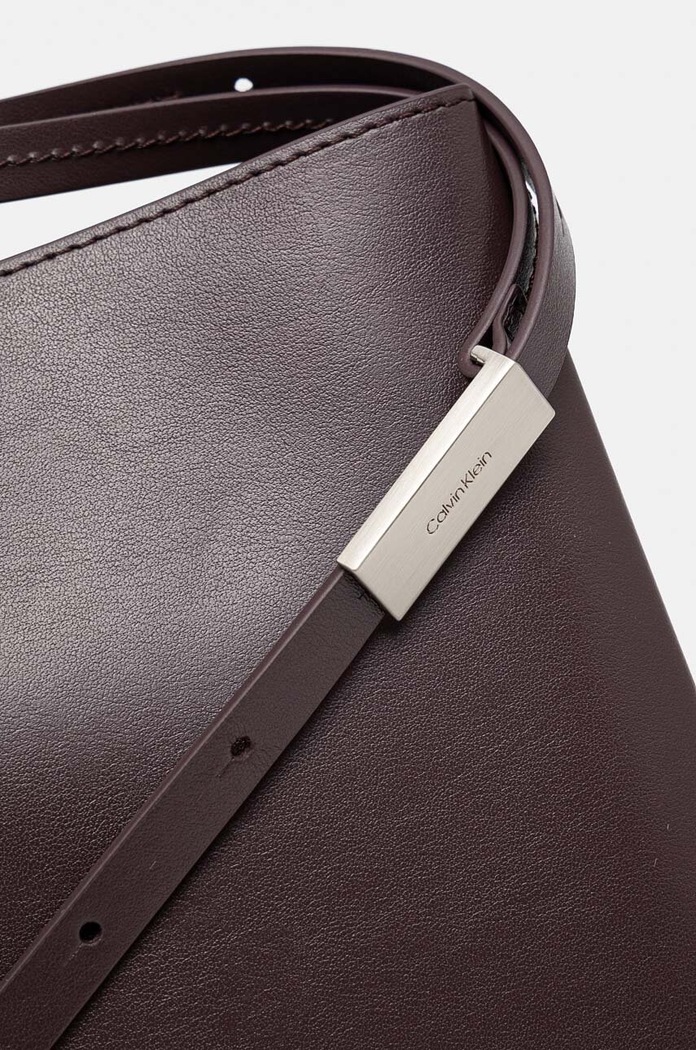 Kožená kabelka Calvin Klein hnedá K60K612649