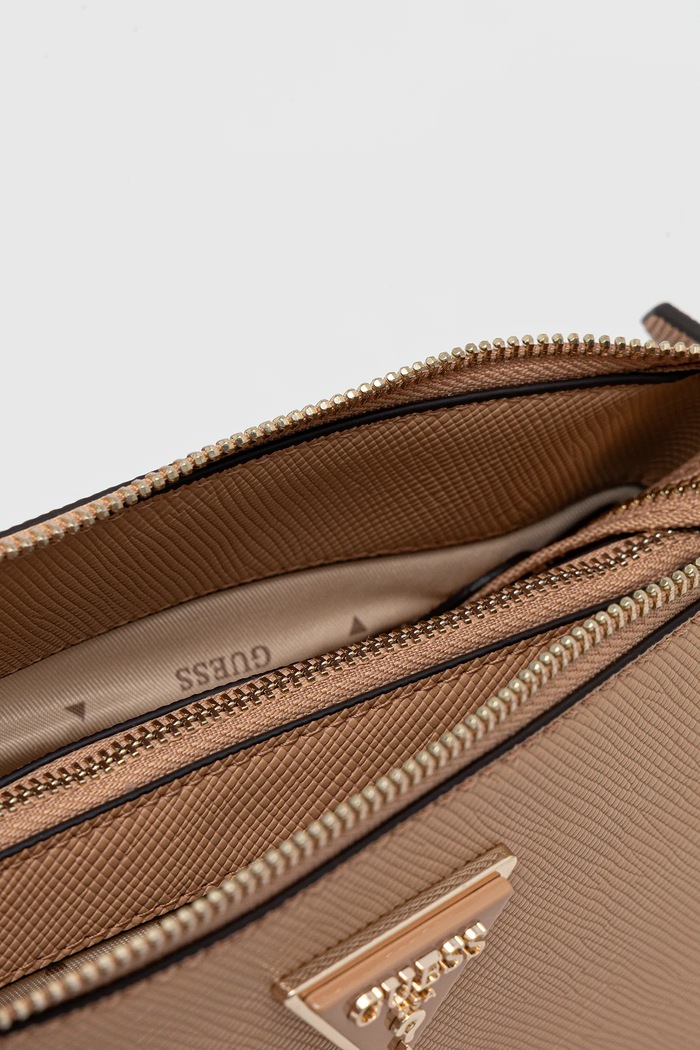 Guess kézitáska NOELLE HWZG78.79120 barna