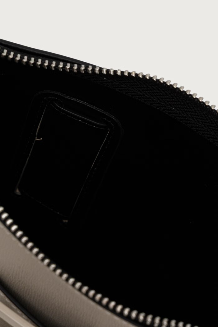 Torebka hobo damska z imitacji skóry Armani Exchange beżowy 942907.0A874