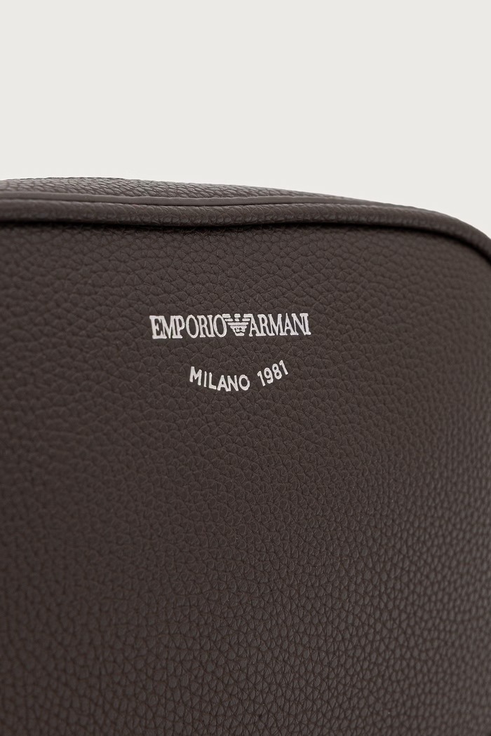 Torebka crossbody damska z imitacji skóry Emporio Armani EW000537.AF12036 brązowy