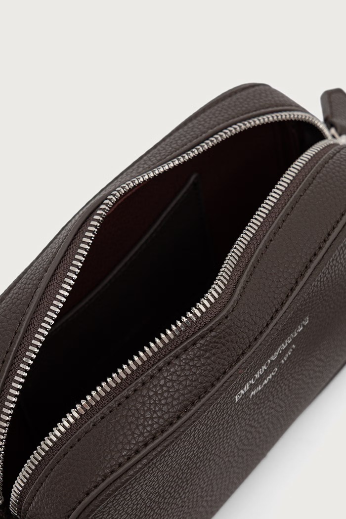 Torebka crossbody damska z imitacji skóry Emporio Armani brązowy EW000537.AF12036