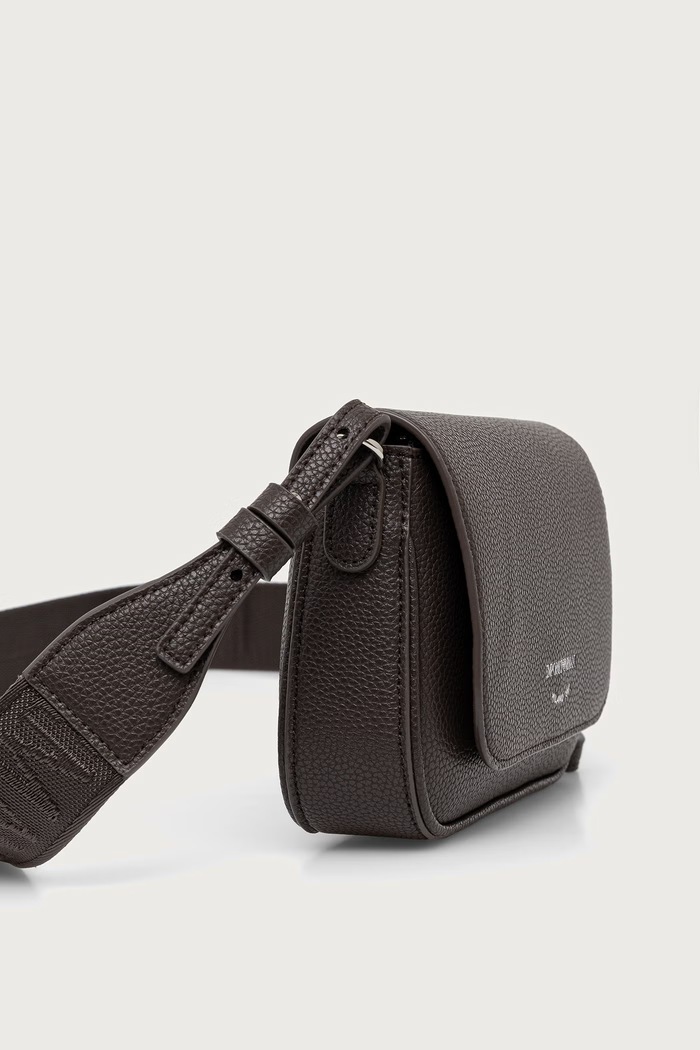 Emporio Armani Чанта crossbody дамска EW000538.AF12036 кафяв SS26