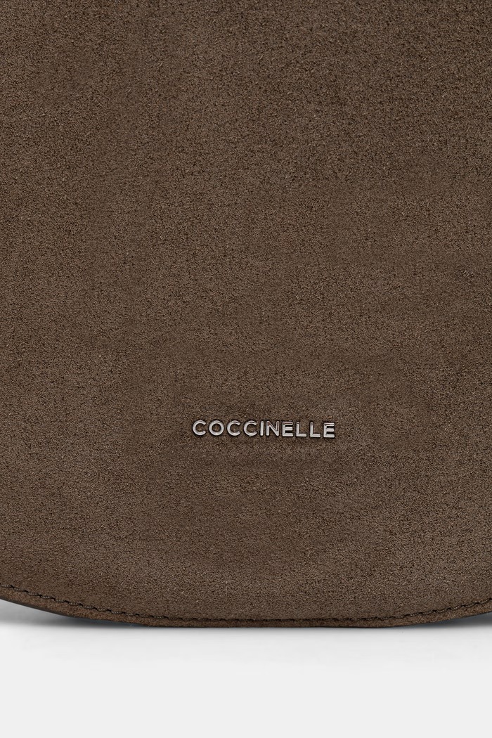 Doplňky Coccinelle crossbody kabelka dámská semišová COCCINELLESUNUP SUEDE E1.QKG.13.01.01 zelená