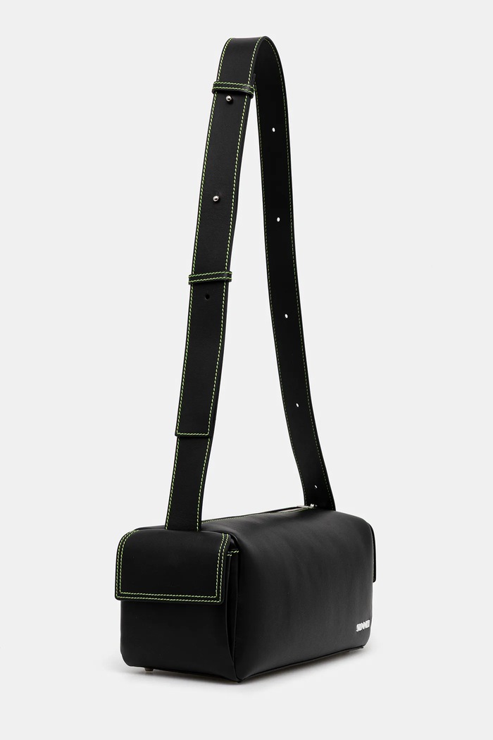 Kožená kabelka Sunnei MACCWBAG017 čierna AW24
