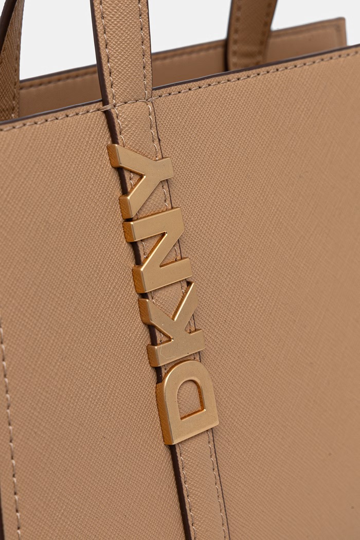 Doplnky DKNY crossbody kabelka dámska kožená R43EYG56 béžová