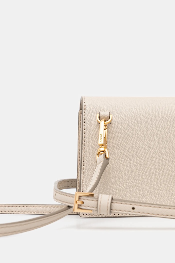 Αξεσουάρ Δερμάτινη τσάντα Dkny R435OG58 μπεζ