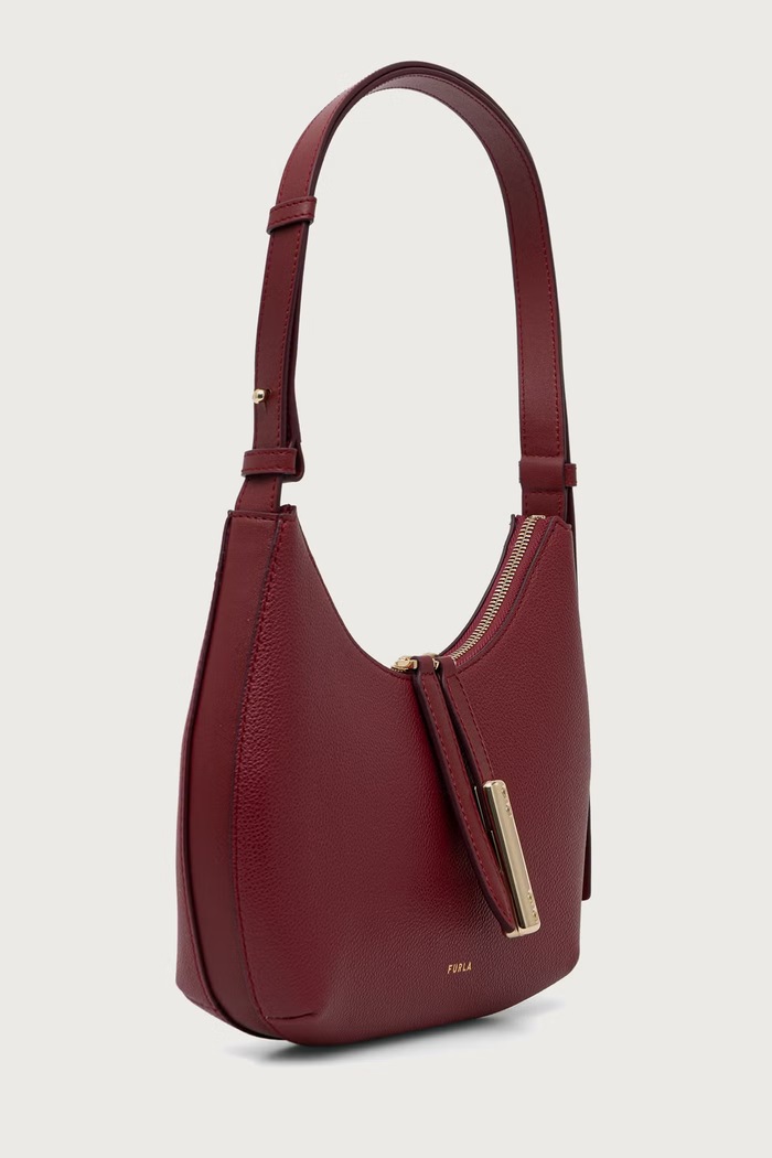 Furla Torebka crossbody damska skórzana WB01500.BX3353.CGQ00 czerwony AA00