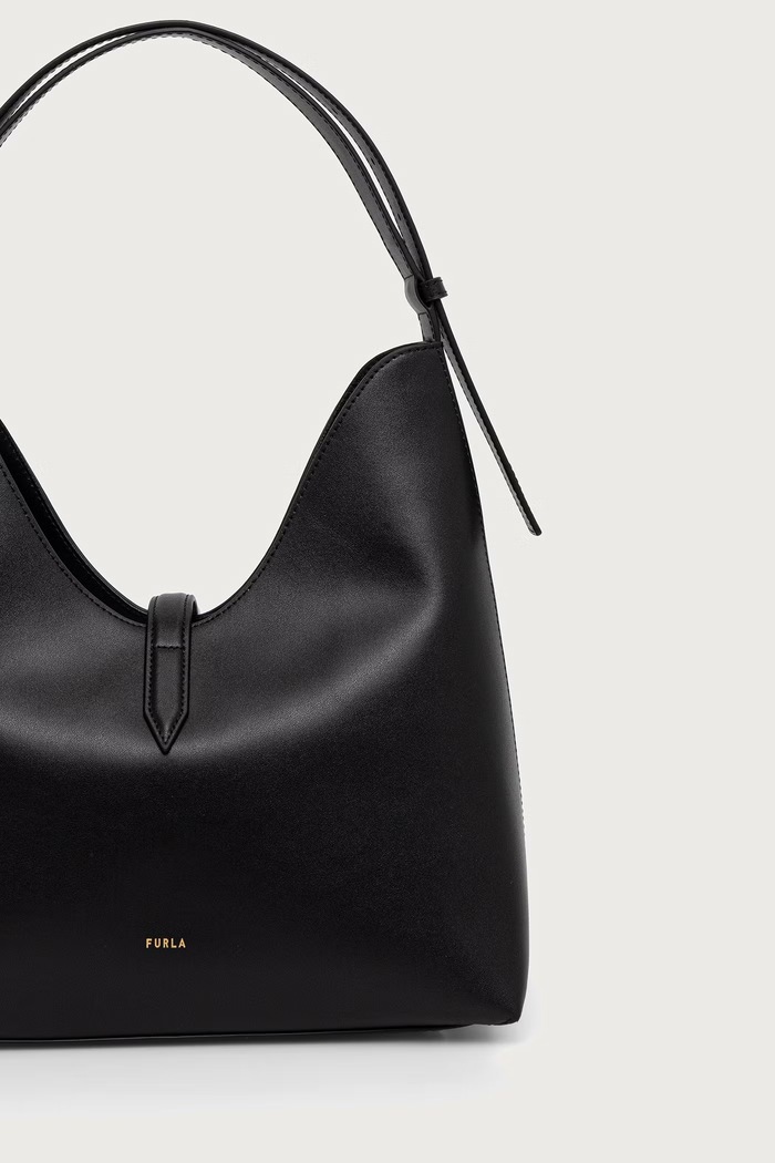 Akcesoria Furla Torebka hobo damska skórzana WB01499.BX3104.O6000 czarny