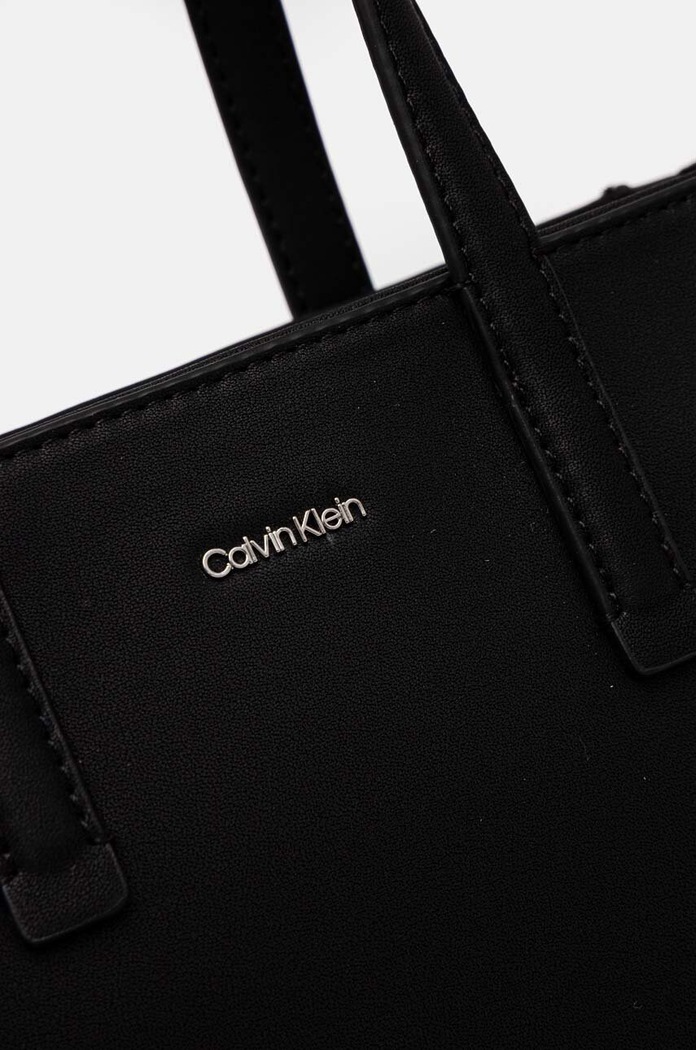 Kabelka Calvin Klein čierna K60K612904