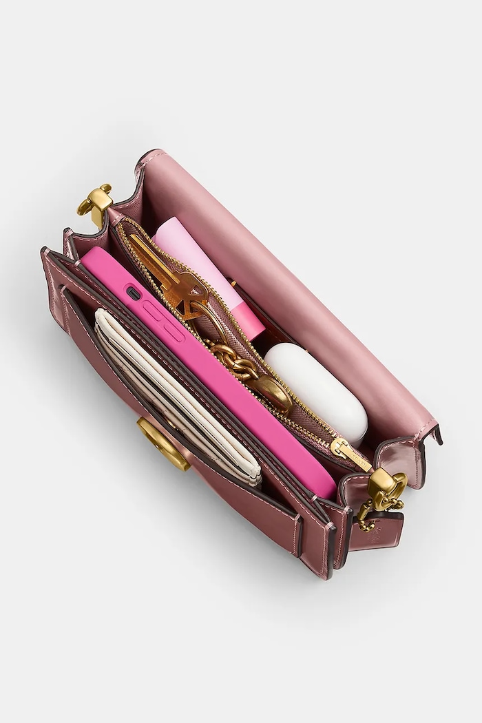 Coach poșetă de piele Tabby CW632 roz