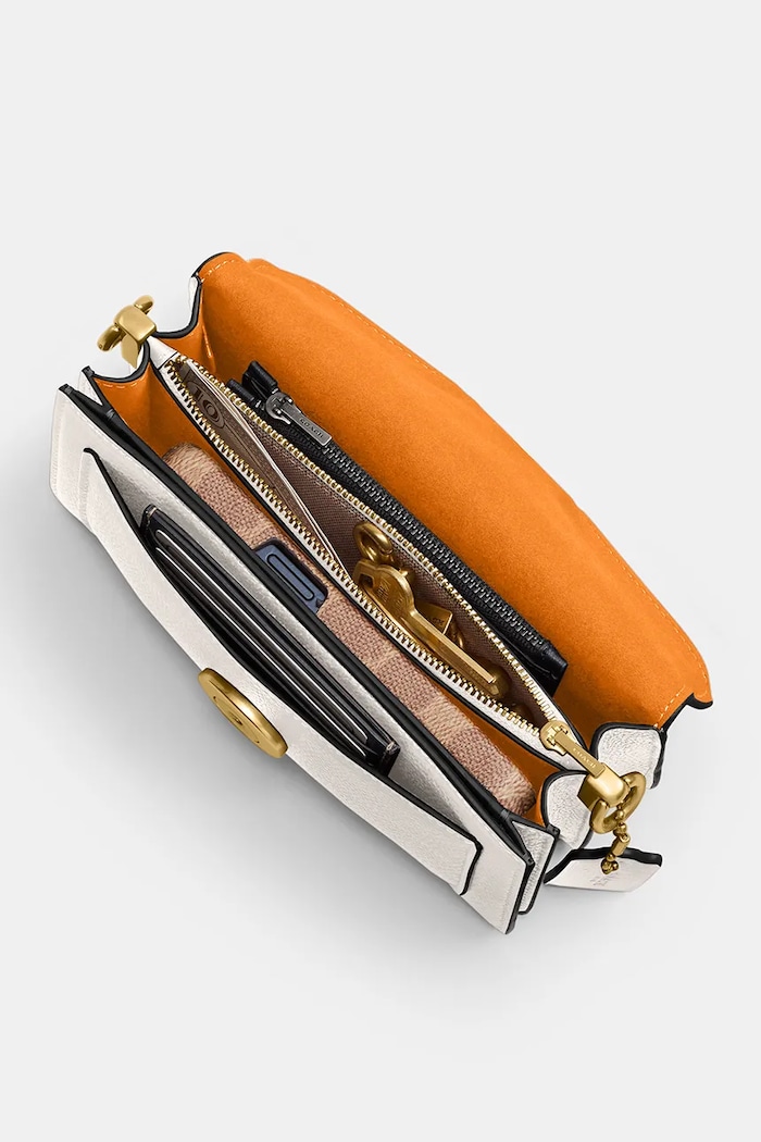 Coach Tabby Shoulder Bag 20 μπεζ CY201