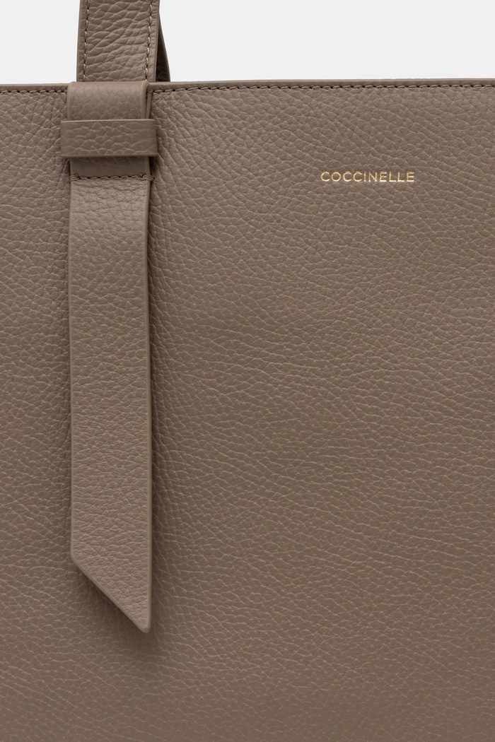 Accesorii Coccinelle Geantă de piele E1.R1K.11.02.01 maro