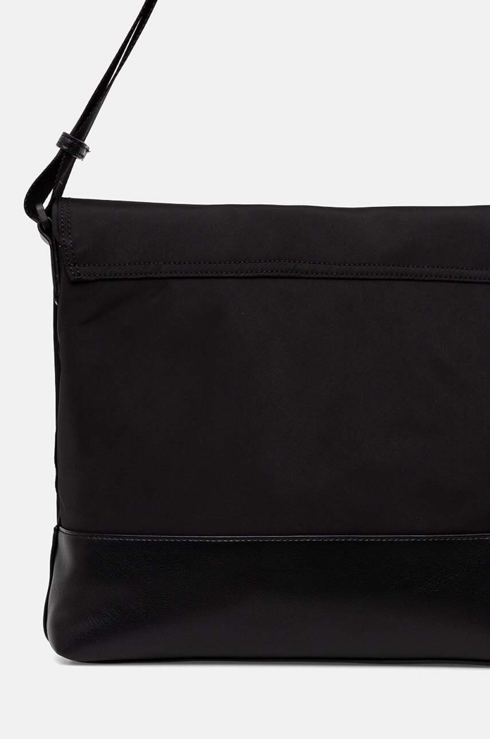 Doplnky Taška Armani Exchange XM000093.AF10406 čierna