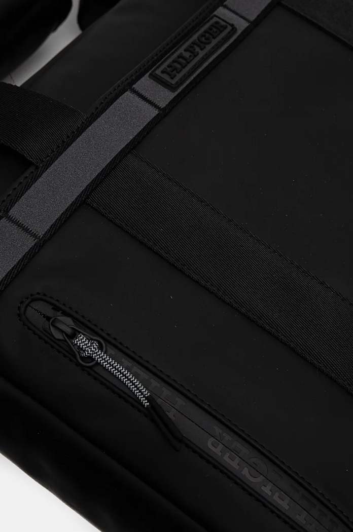 Doplnky Taška na notebook Tommy Hilfiger 37 x 29 x 8 cm AM0AM12745 čierna