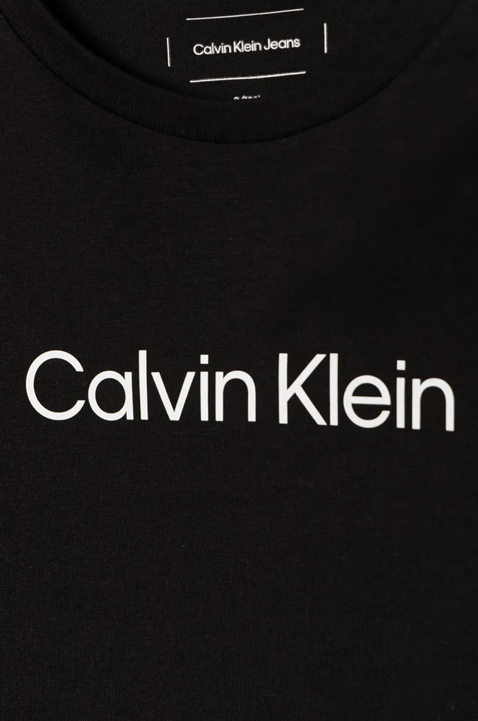 Chłopiec Calvin Klein Jeans t-shirt bawełniany dziecięcy IU0IU00682.128.176.9BYH czarny