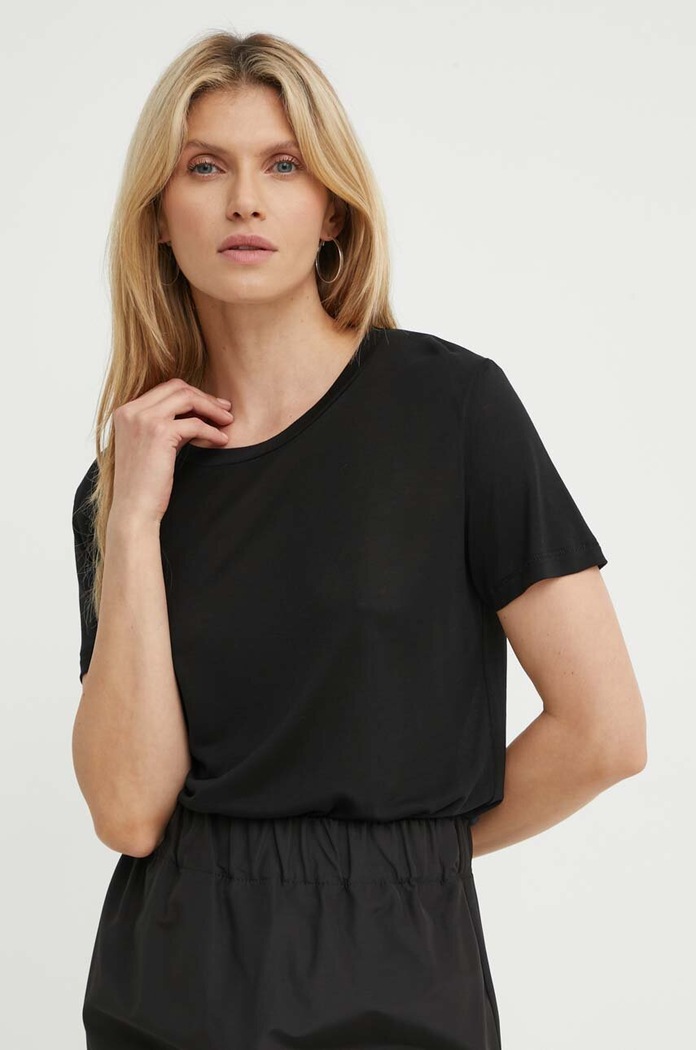 Tričko Bruuns Bazaar KatkaBB ss T-shirt jednofarebný čierna BBW1072N