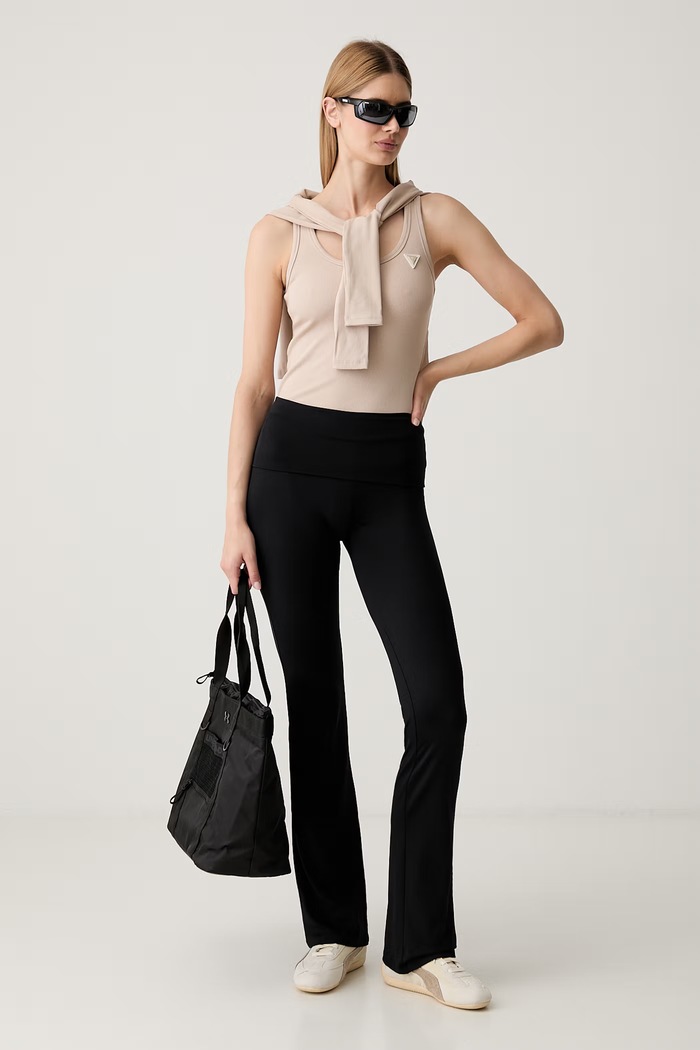 Guess τοπ γυναικείο με βισκόζη COLETTE V4YP06.K8RT2 μπεζ SS26