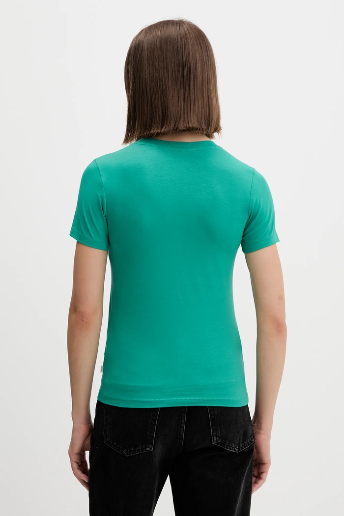 Ruházat Guess Jeans t-shirt W4YI03.J1314 türkiz