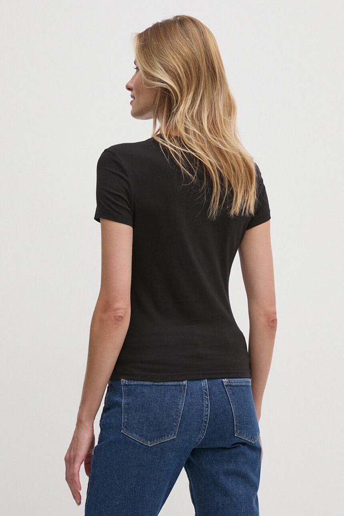 Odzież Tommy Jeans T-shirt damski bawełniany DW0DW18398 czarny