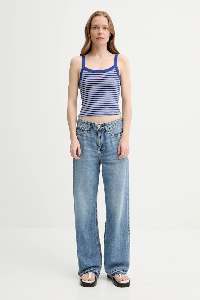 Top Levi's A7420 plava SS25