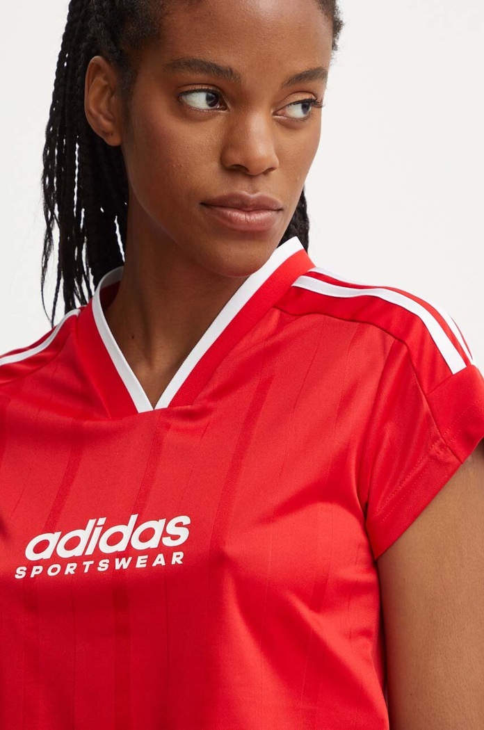 Μπλουζάκι adidas Tiro κόκκινο IZ2084