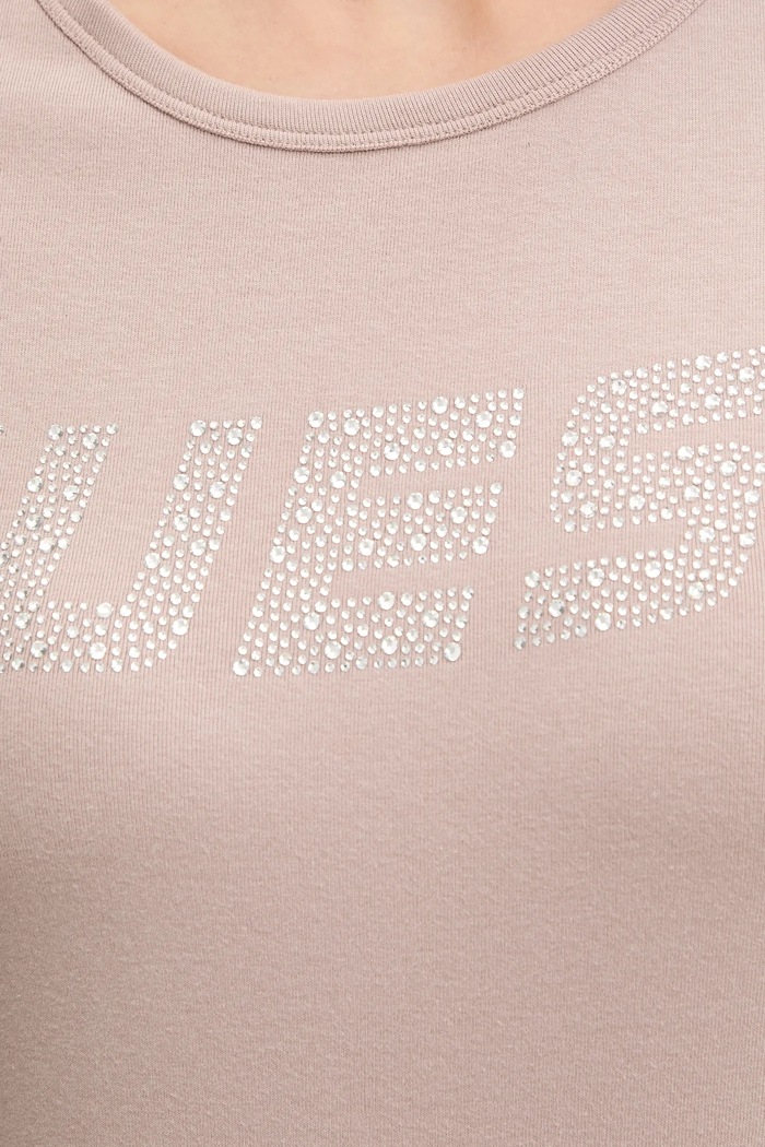 Guess T-shirt damski bawełniany z elastanem KIARA V4BI16.KCIV1 beżowy