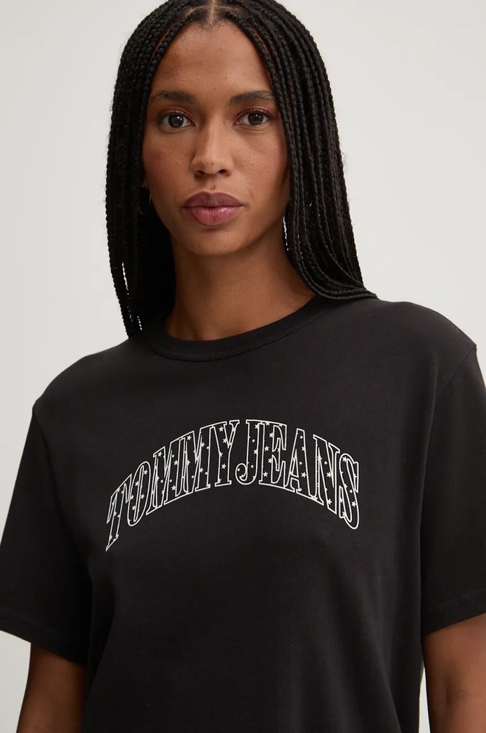 Памучна тениска Tommy Jeans черен DW0DW19717