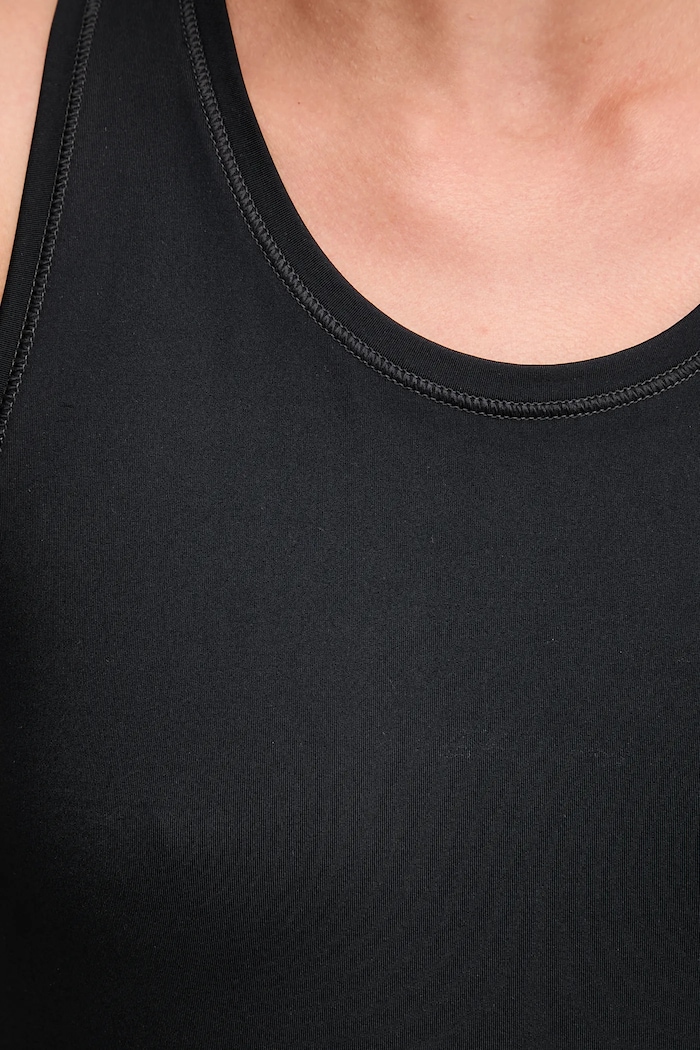 Top Casall Essential 24200 čierna
