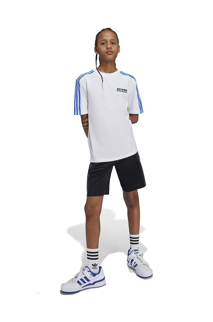 Детска памучна тениска adidas Originals TEE памук бял IW6010