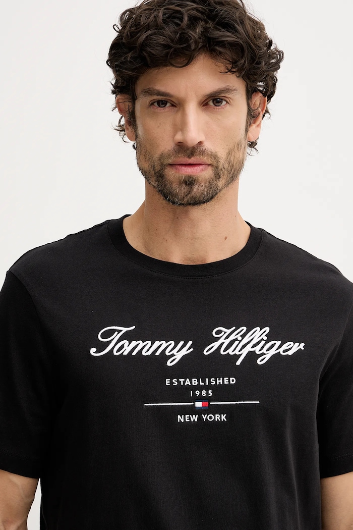 Bombažna kratka majica Tommy Hilfiger črna MW0MW33691