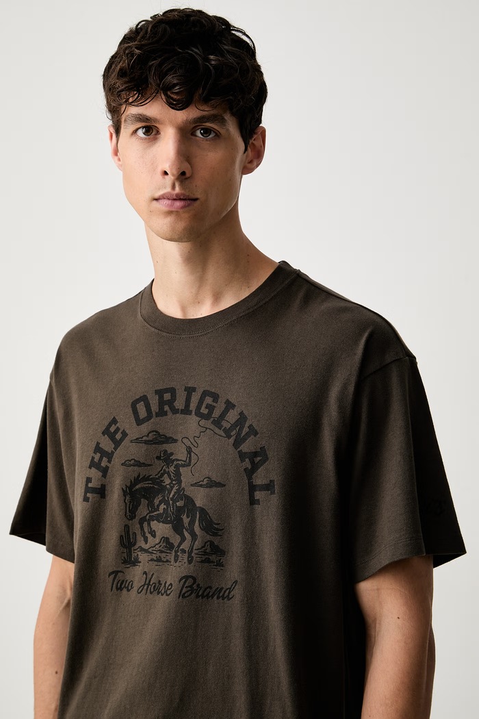 Levi's t-shirt ανδρικό βαμβακερό VINTAGE FIT GRAPHIC καφέ 87373