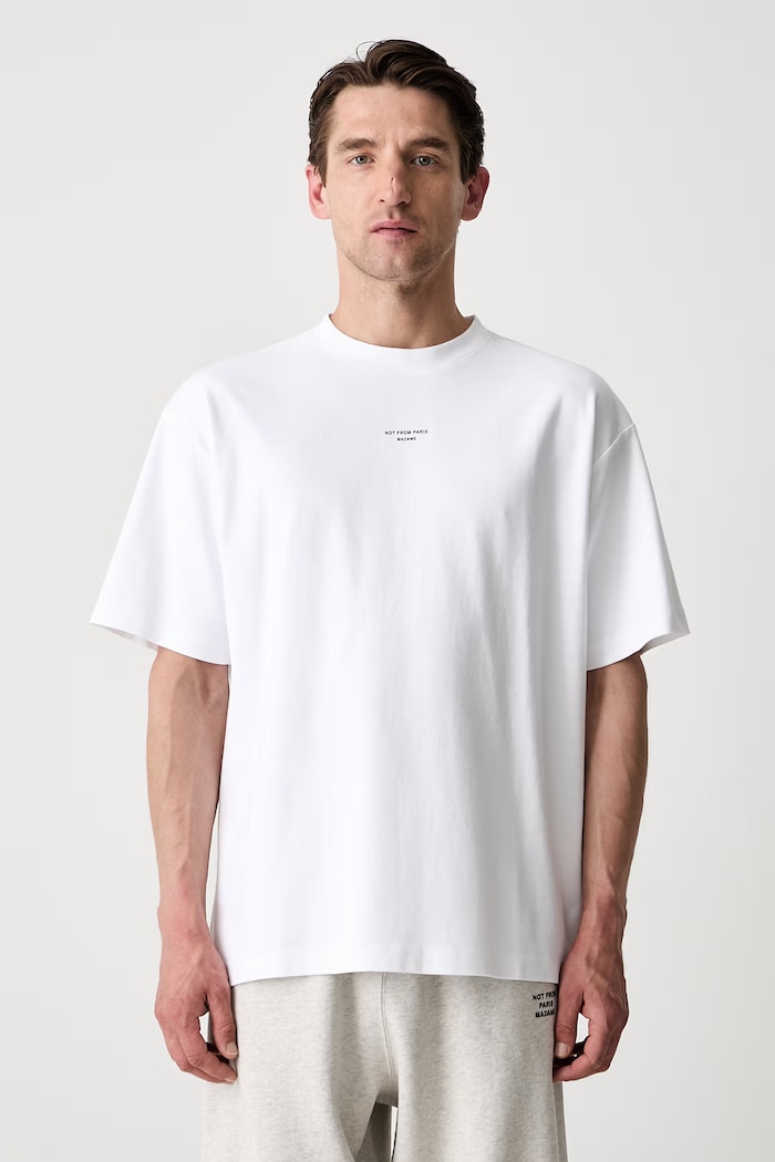 Drôle de Monsieur Le T-Shirt Slogan Classique T-shirt bawełniany męski nadruk biały PERM.TS202.CO002.OPW