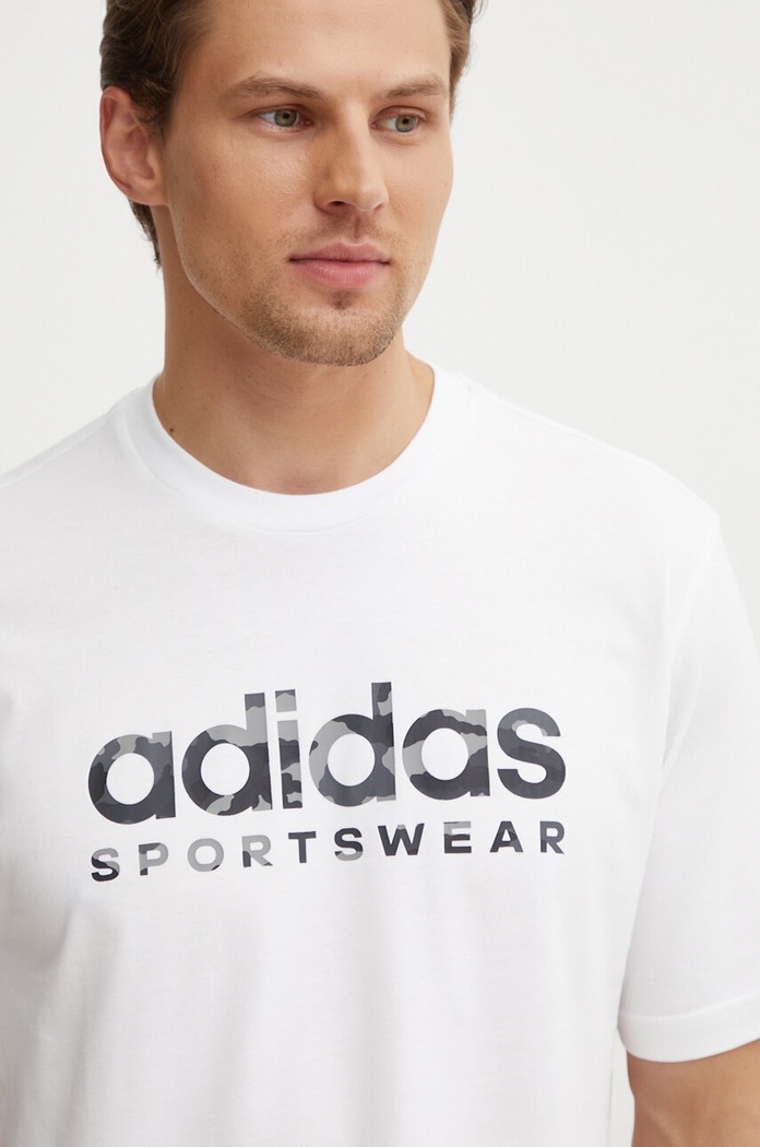 Бавовняна футболка adidas Camo білий IW2674