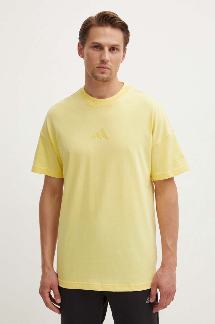 Bavlněné tričko adidas All SZN nášivka žlutá IY4141