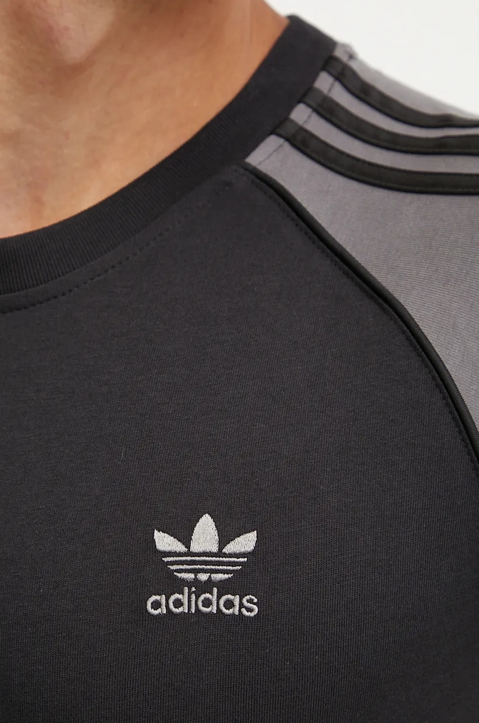 Bavlněné tričko adidas Originals IW5818 černá