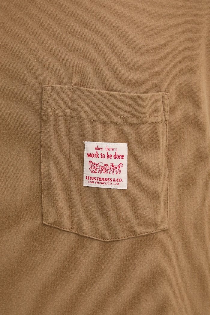 Βαμβακερό μπλουζάκι Levi's A5850 καφέ