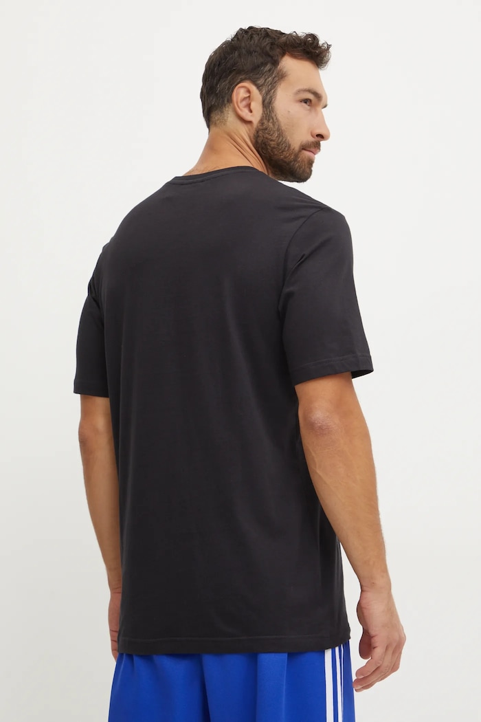 Odzież adidas Originals t-shirt bawełniany GRFX Tee IY2080 czarny