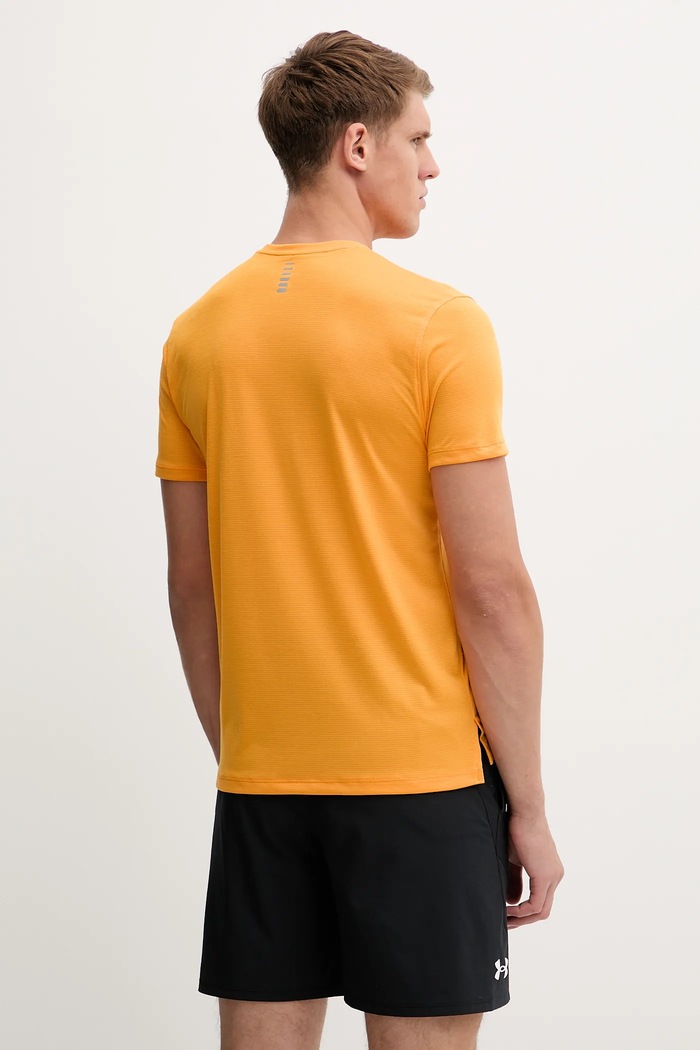 Одежда Футболка для бега Under Armour Launch 1382582 оранжевый