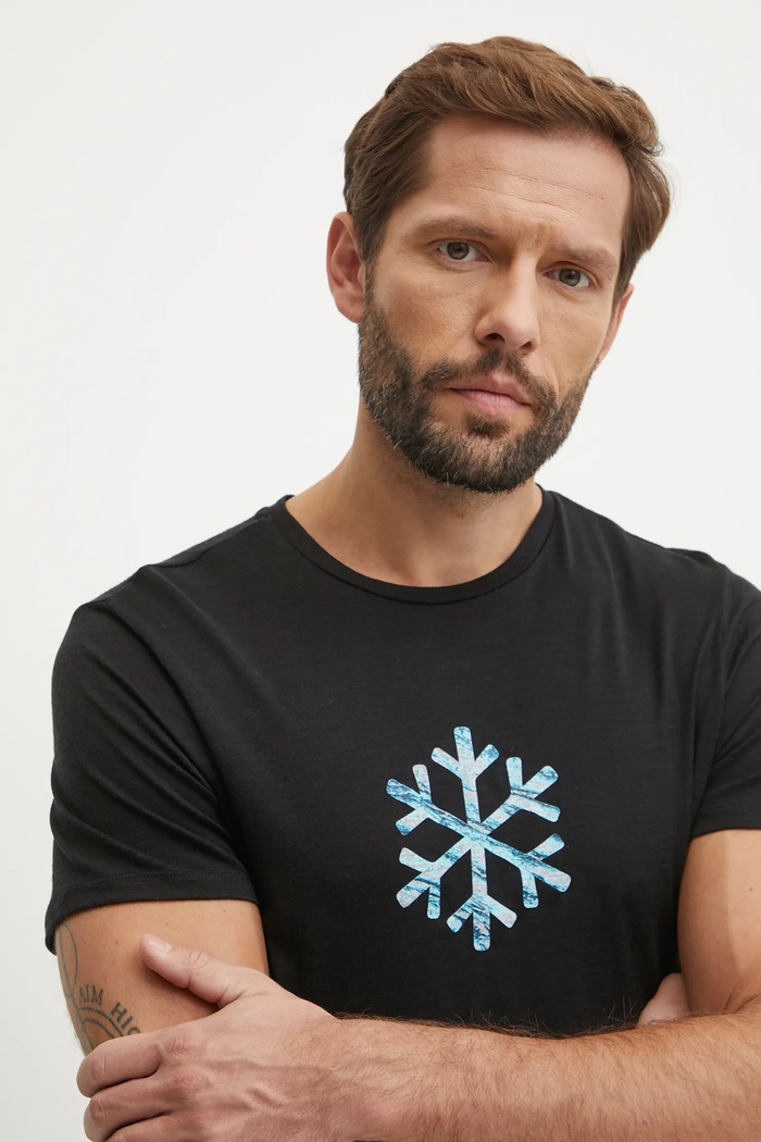 Αθλητικό μπλουζάκι Icebreaker Icebreaker x Protect Our Winters μαύρο IB0A572N0011