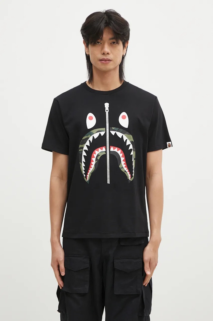 Bavlněné tričko A Bathing Ape 1ST CAMO SHARK TEE regular černá 1K80110013