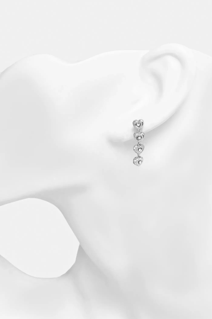 Doplnky Náušnice Guess L.O.V.E. JUBE05.473JW strieborná