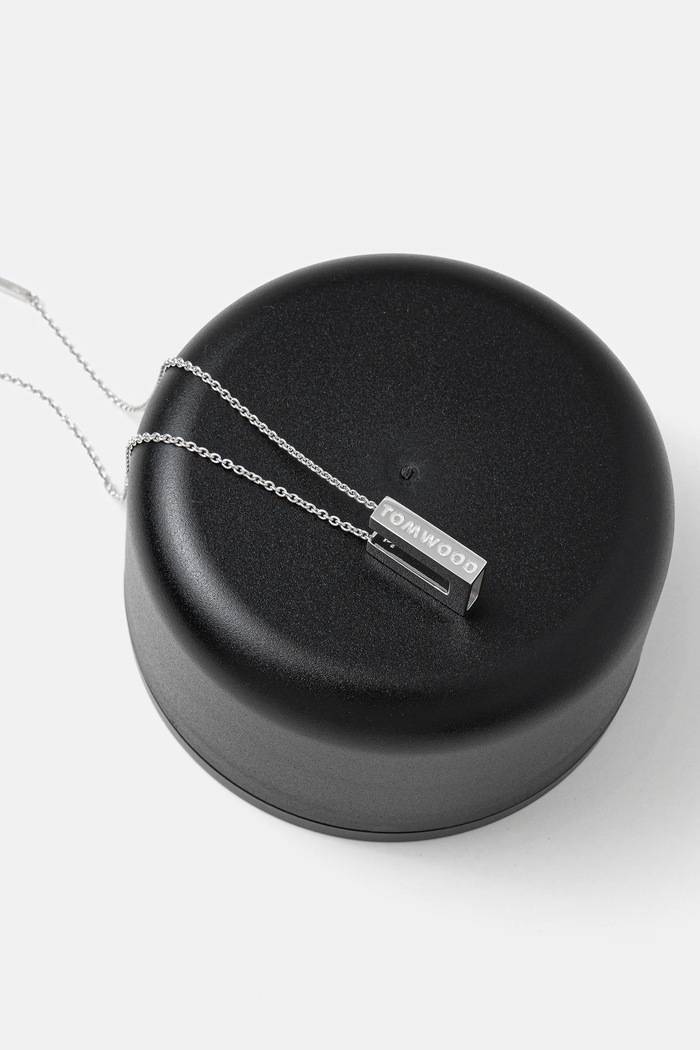 Ασημένιο κολιέ Tom Wood Square Pendant ασημί 101427