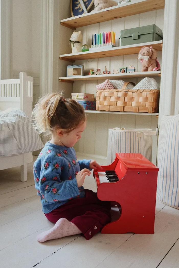 Детска играчка Konges Sløjd PIANO GLOSSY FSC червен KS103962.9BYA