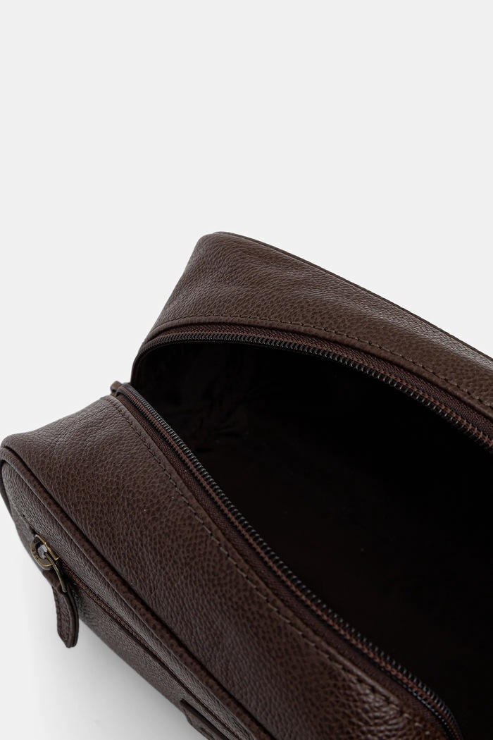 Pungă cosmetice Barbour maro MAC0452